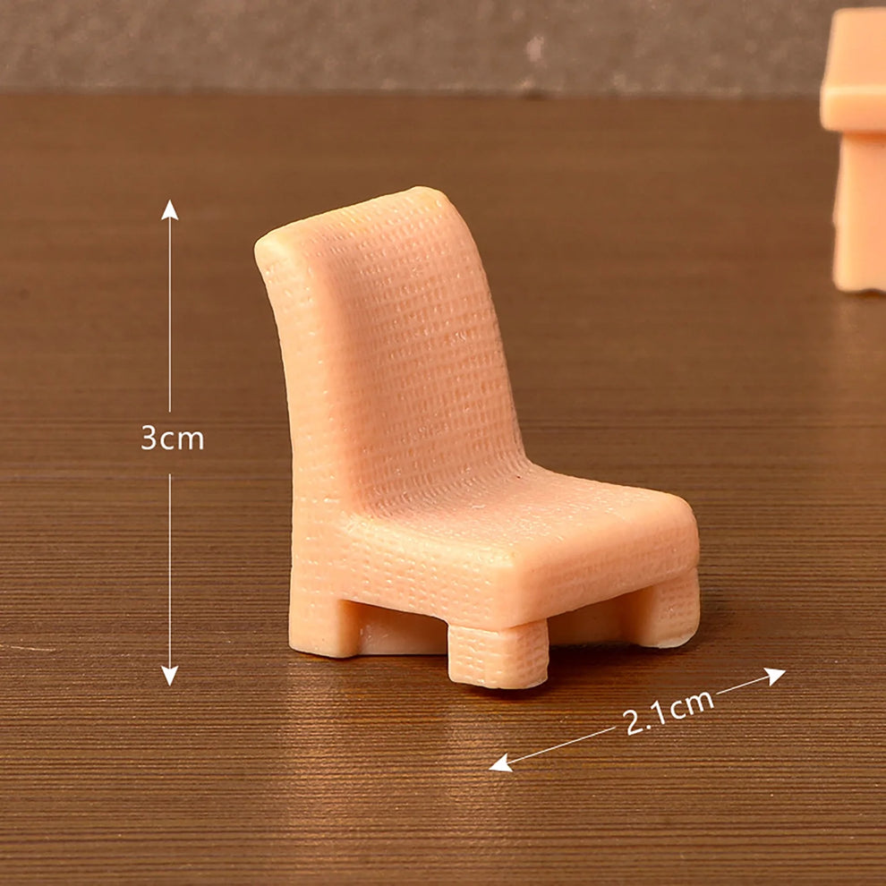 Miniature Toy Chair (1pc)